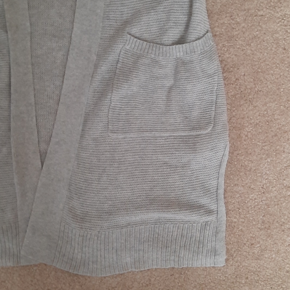 Cardigan - Picture 4 of 6